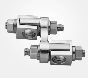 UNIVERSAL JOINT FOR TWO ROD