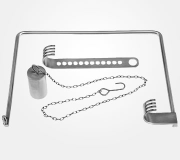 CHARNALEY RETRACTOR WITH 2 BLADS, WETGHY & CHAIN SET